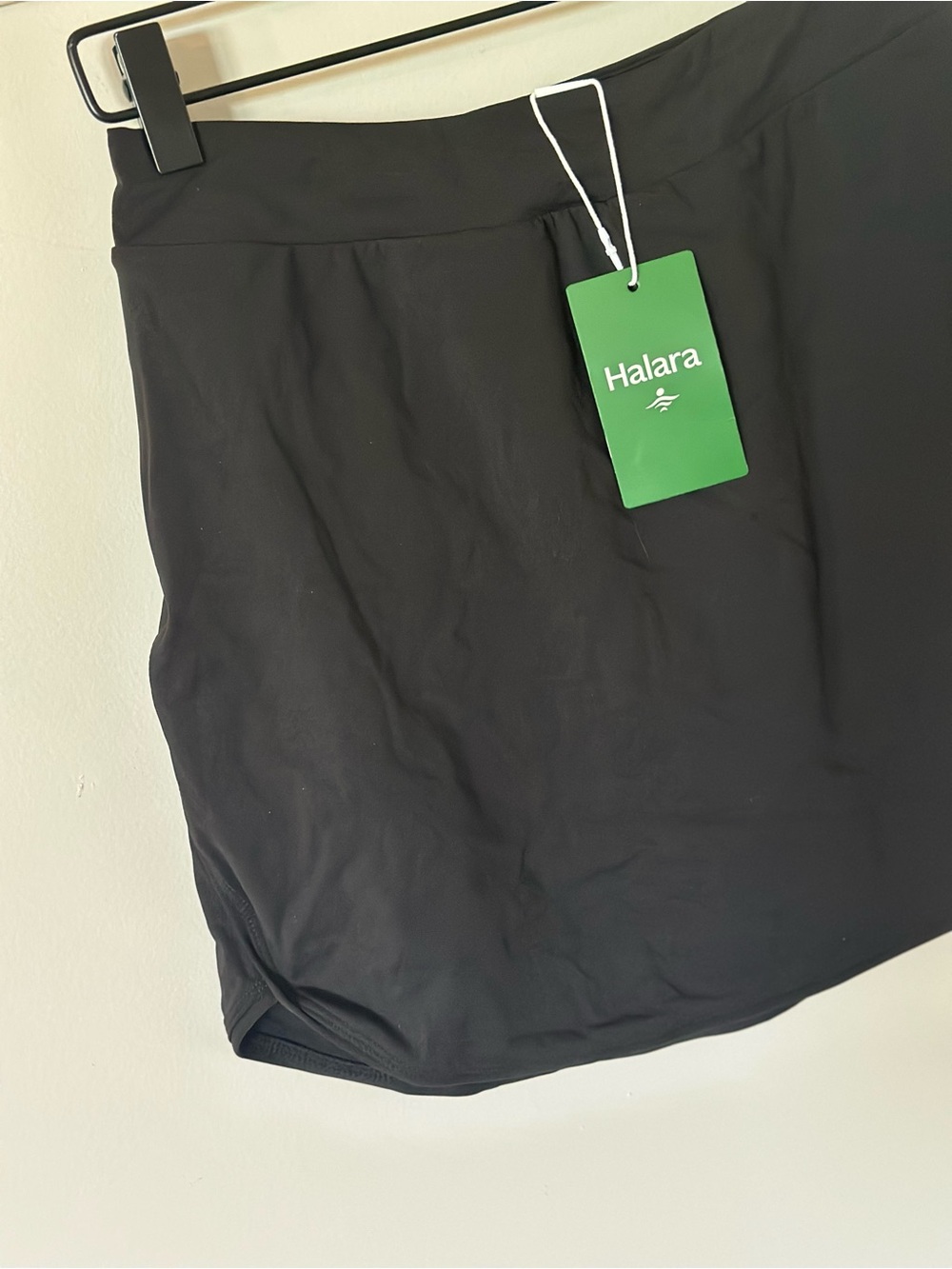 HALARA Black Athletic Golf Skort - Picture 4 of 6